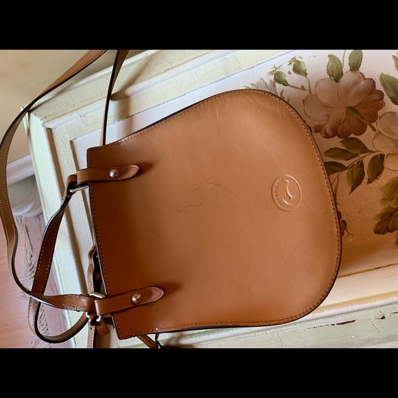 Dooney and Bourke crossbody - Picture 5 of 6